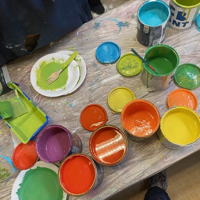 Atelier participatif fresque murale Paris Murs en Couleurs