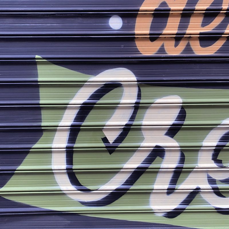 Fresque commerciale Paris peinte à la main — Murs en Couleurs